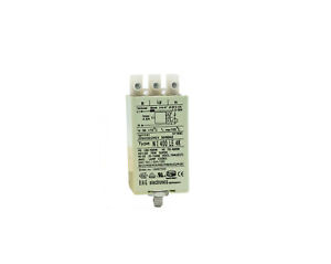 High pressure lamp ignitor
